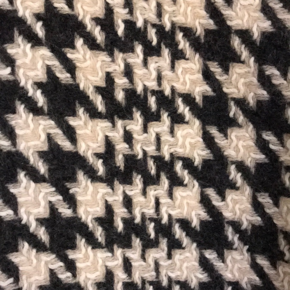 Houndstooth Pattern Jacket - image 3